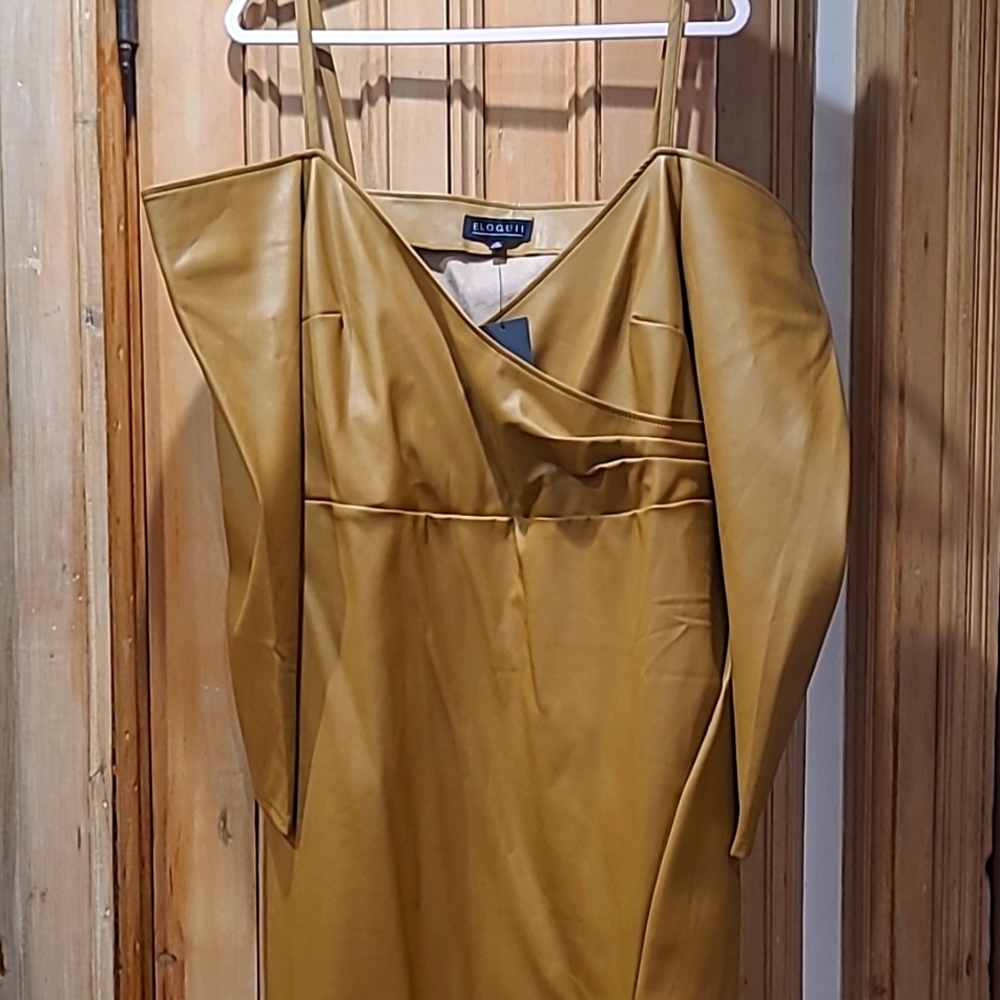 Faux leather dress sz20 Carmel color
